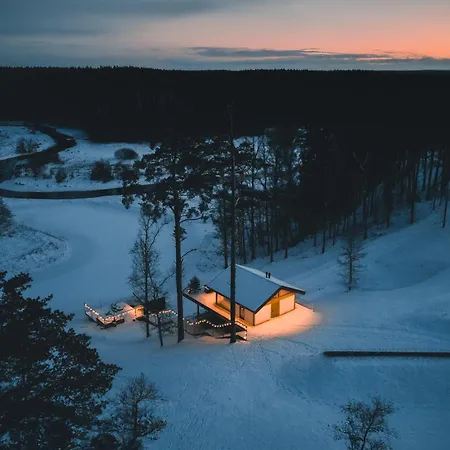 View Odyl House With Sauna And Seasonal Hot-tub Pindi (Polva)