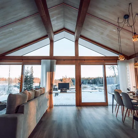 View Odyl House With Sauna And Seasonal Hot-tub * Pindi (Polva)