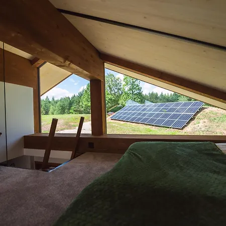 View Odyl Off-grid House With Sauna And Hot-tub Holiday home