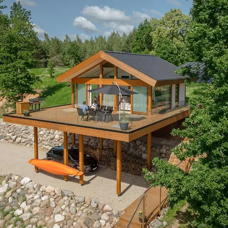 View Odyl House With Sauna And Seasonal Hot-tub Pindi (Polva)