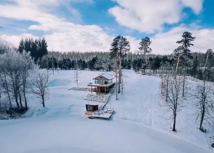 View Odyl House With Sauna And Seasonal Hot-tub Nyaraló