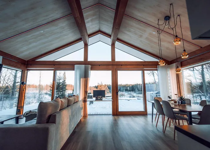 View Odyl House With Sauna And Seasonal Hot-tub * Pindi (Polva)