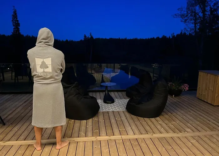 View Odyl House With Sauna And Seasonal Hot-tub *